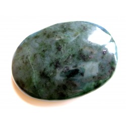 Seifenstein Nephrit 2 x 5 x 7 cm