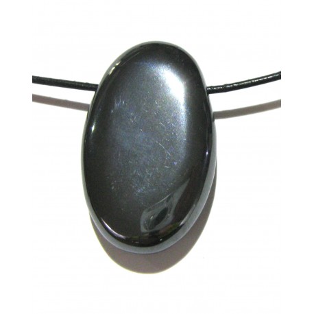 Linsenstein Magnesit gebohrt