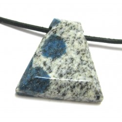 Freeform Azurit in Granit gebohrt 3-4 cm