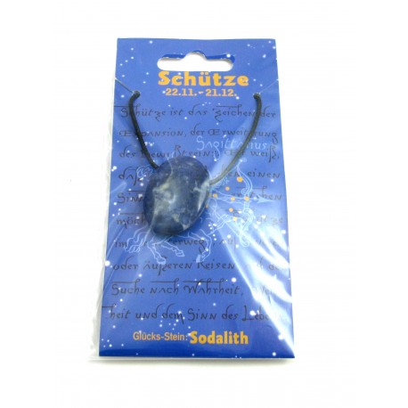 Linsenstein gebohrt mit Band auf Astro-Karte  Schütze/Sodalith