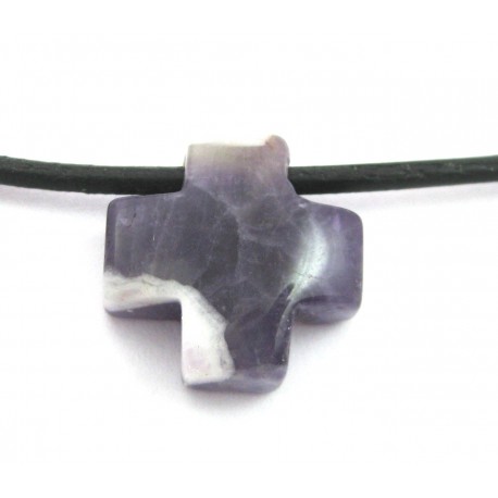 Kreuz gebohrt Amethyst 15 mm