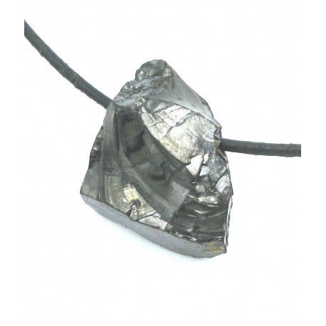 Schungit Rohstein A silbrig gebohrt 2 cm