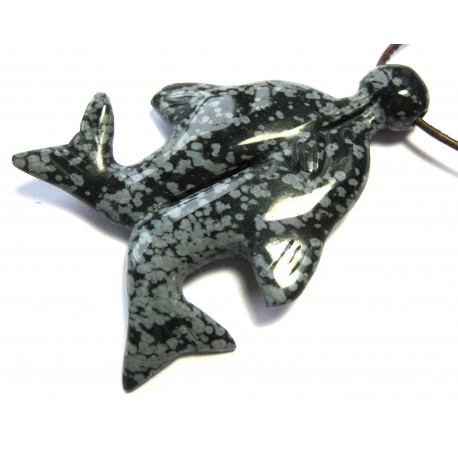 Delfin-Paar mit Ball gebohrt Schneeflocken-Obsidian 7 x 4,5 cm