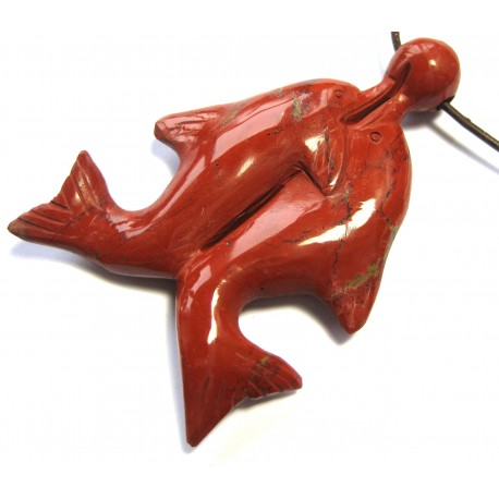 Delfin-Paar mit Ball gebohrt Jaspis rot 7 x 4,5 cm