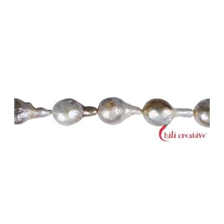 Strang Tropfen Süßwasser-Perle creme-weiß 19-37 x 13-19 mm
