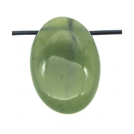 Linsenstein Serpentin grün gebohrt