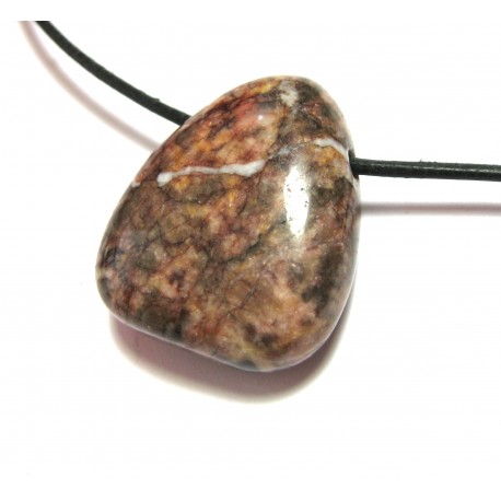 Trommelstein gebohrt Dolomit B