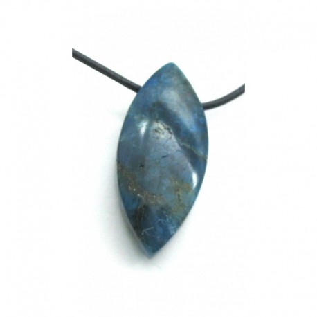 Navette gebohrt Apatit stabilisiert 4 cm