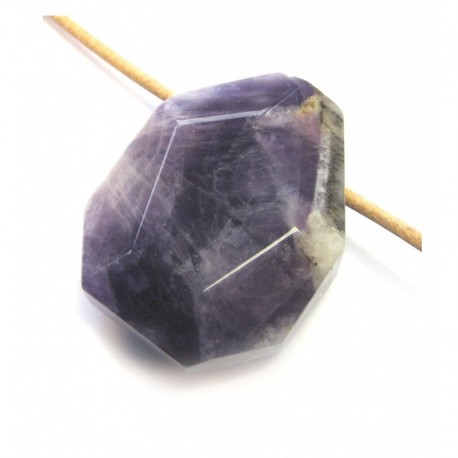 Freeform Amethyst facettiert gebohrt 3 cm