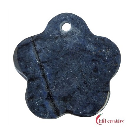 Blüte Dumortierit frontgebohrt 6,7 cm