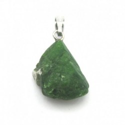 Rohstein-Anhänger Diopsid Chrom angetrommelt 15 - 20 mm mit 925er Silber-Öse