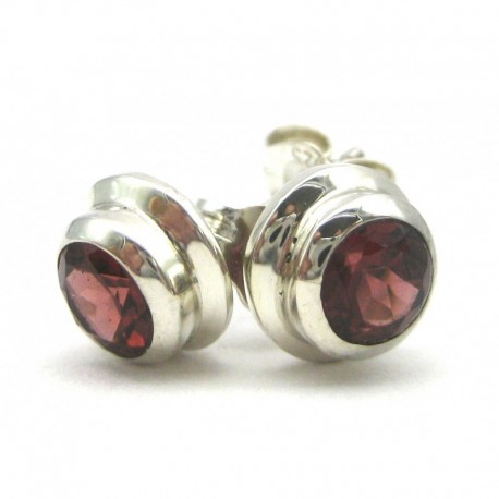 1 Paar Edelstein-Ohrstecker Granat facettiert rund, 9 mm, 925er Silber