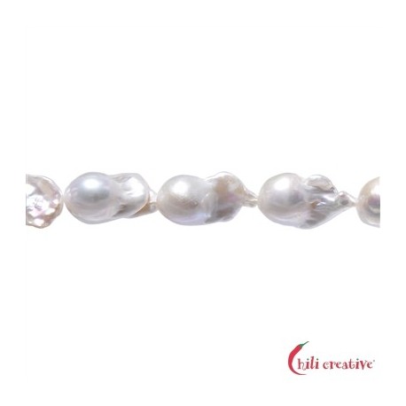 Strang Barockperle, Süßwasser-Perle creme-weiß 13 - 20 x 9 -10 mm