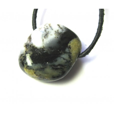 Trommelstein gebohrt Achat Dendriten