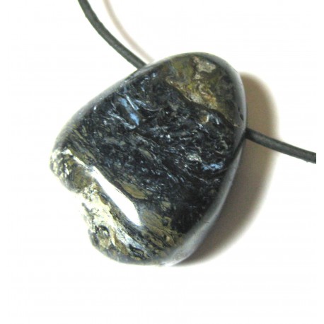 Trommelstein gebohrt Pietersit